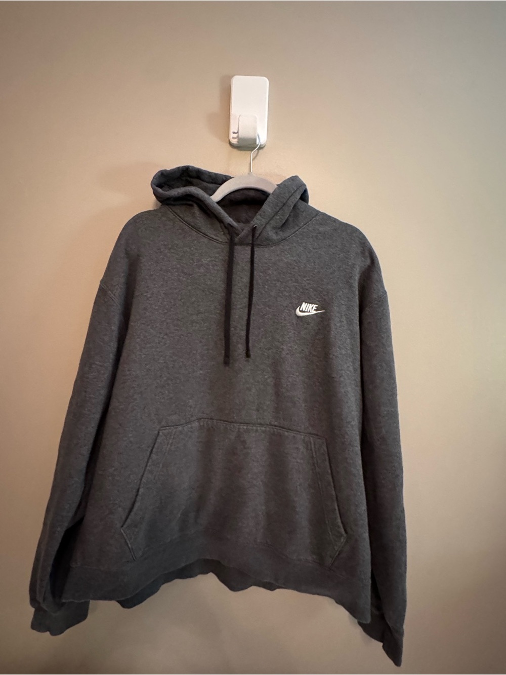 Nike Men’s XXL Gray Fleece Pullover Hoodie Swoosh Logo Sweatshirt 2XL